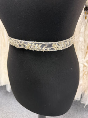 Ivory Beaded Sequin Edging - T166