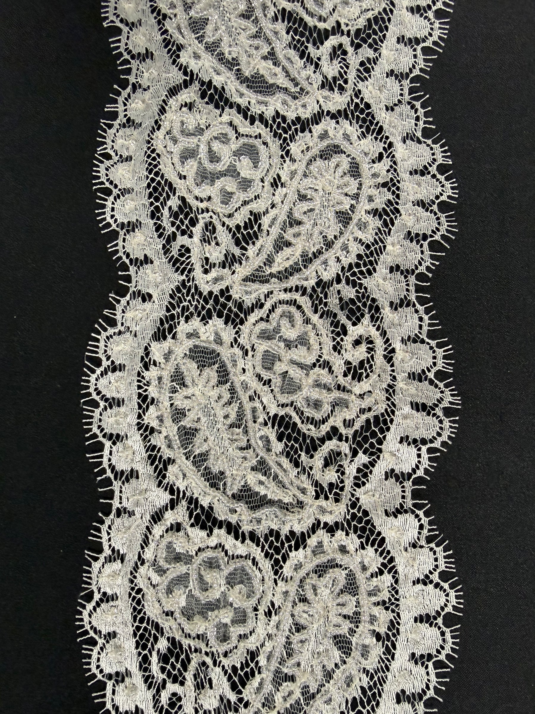 Ivory French Beaded Sequin Edging - T921