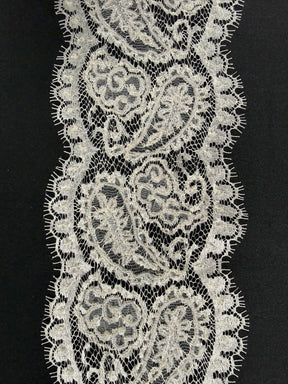 Ivory French Beaded Sequin Edging - T921