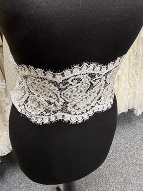 Ivory French Beaded Sequin Edging - T921