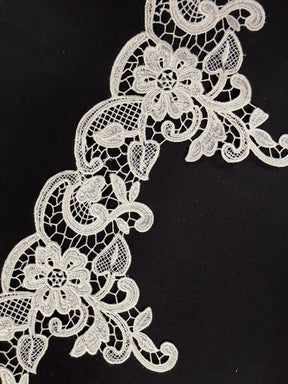 Ivory Guipure Edging - T884