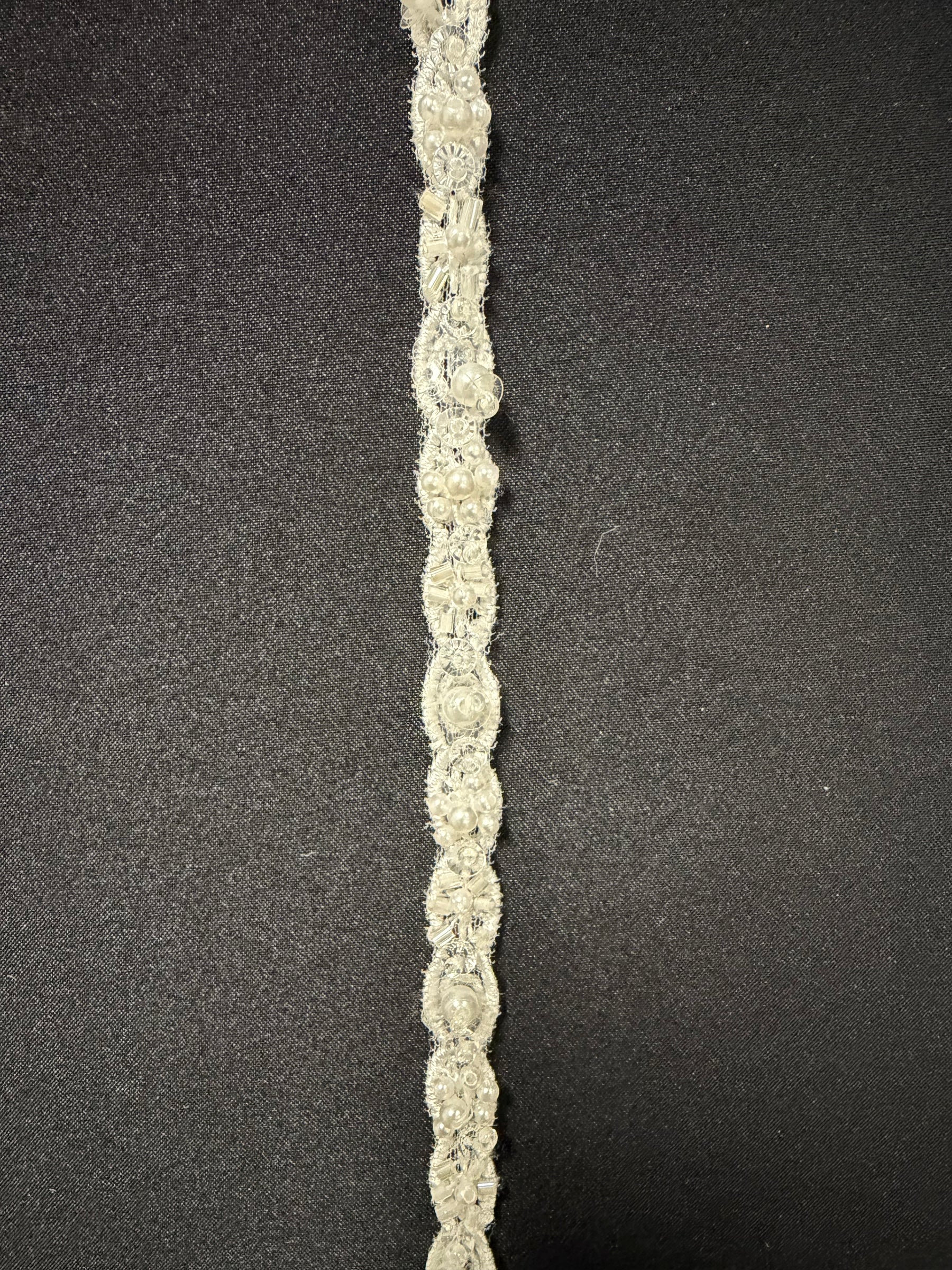 Ivory Beaded Sequin Edging - T957