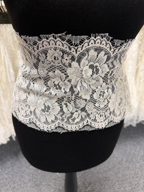 Ivory French Lace Edging - T878