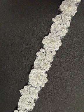 White Beaded Flower Trim - T826