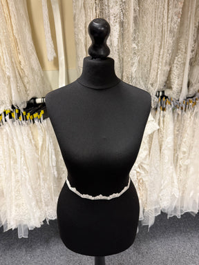 Ivory Guipure Edging - T831