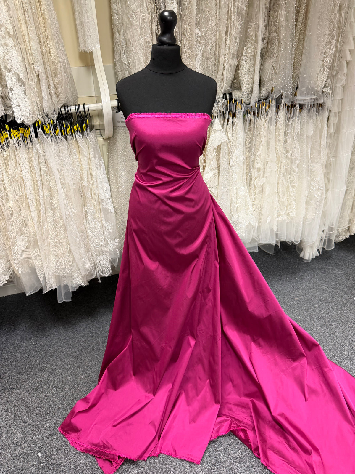Fuchsia Polyester Taffeta - P75