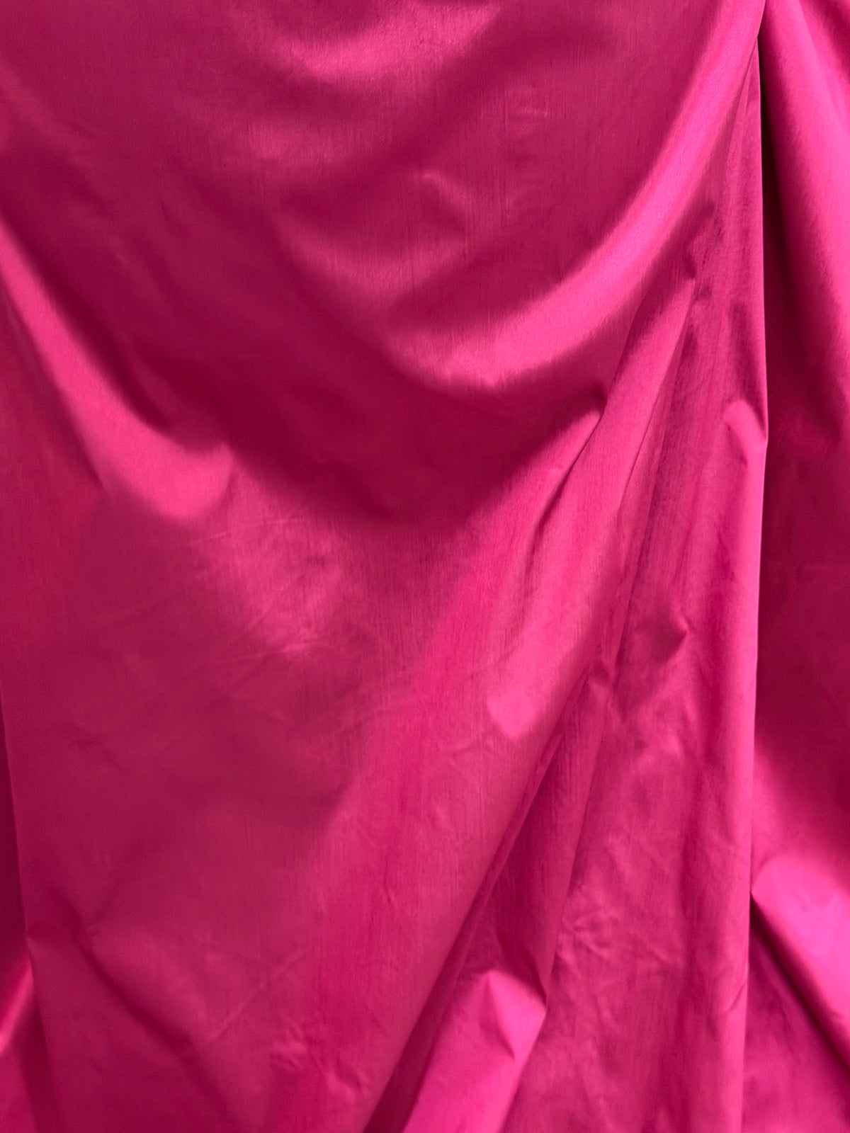 Fuchsia Polyester Taffeta - P75