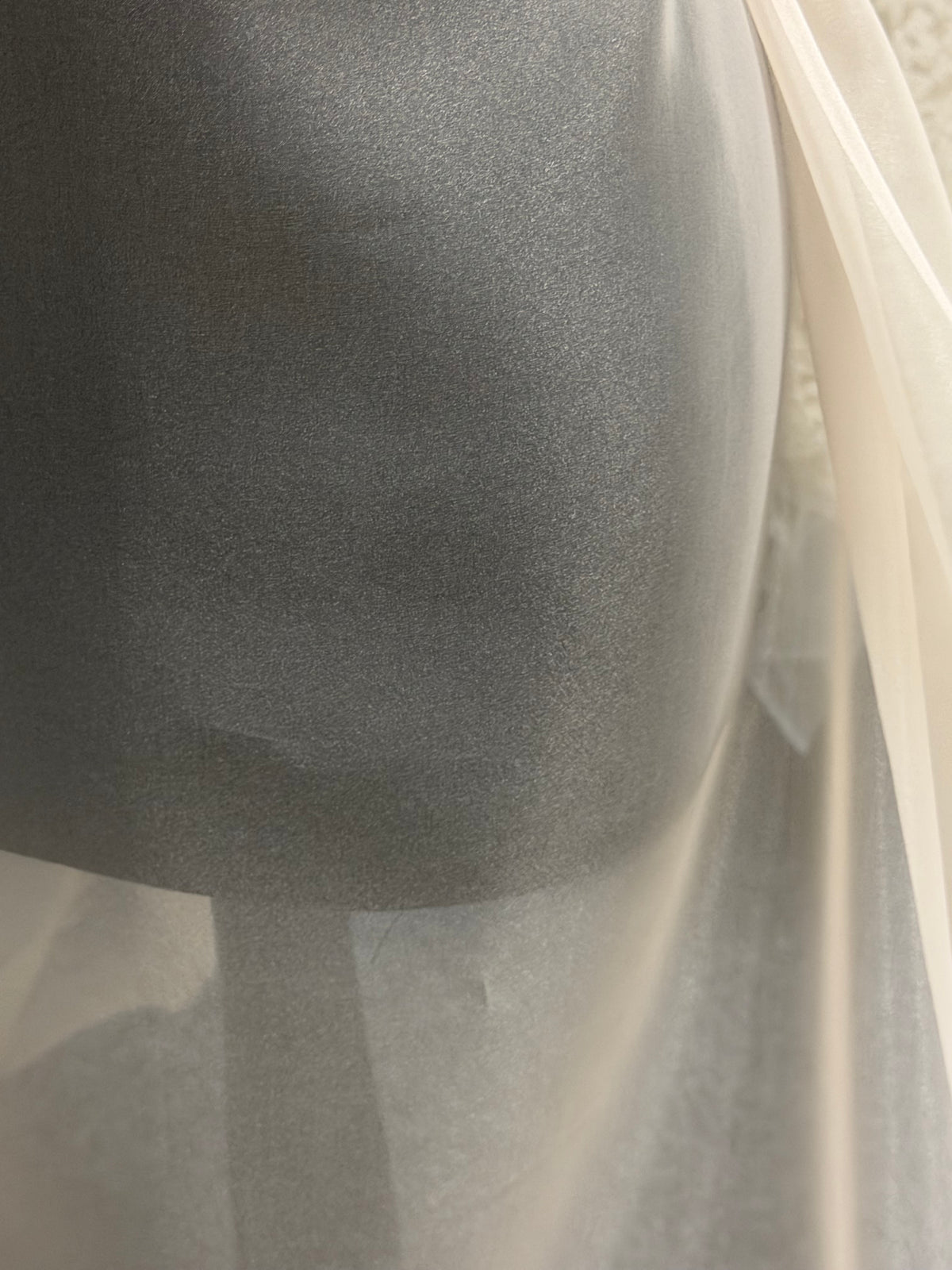 Light Champagne Poly Organza - P150