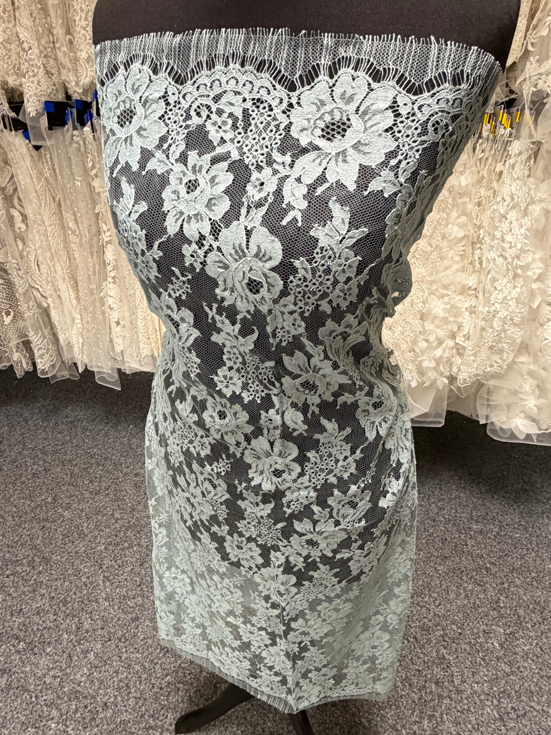 Duck Egg Blue Chantilly Lace - P305 (90cm)