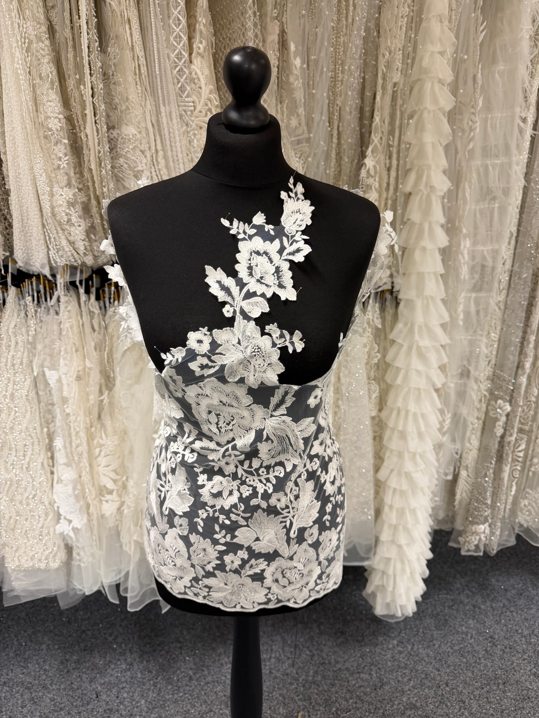 Ivory Wide Width Lace Edging - EF4003