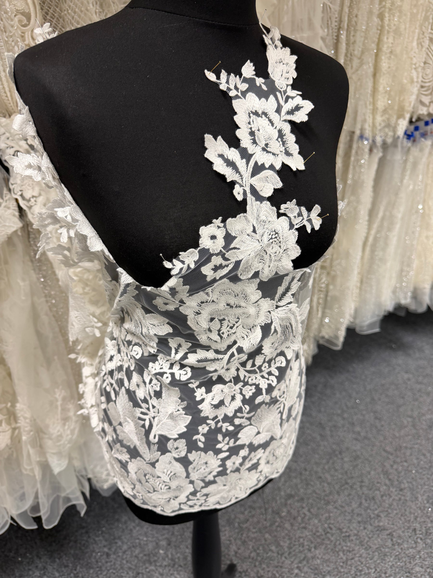 Ivory Wide Width Lace Edging - EF4003