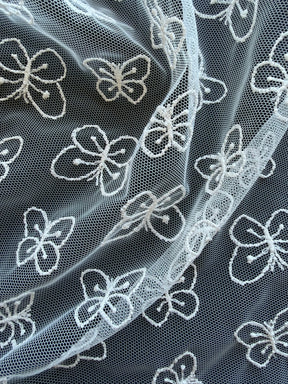 Ivory Embroidered Butterfly Lace – EU5002