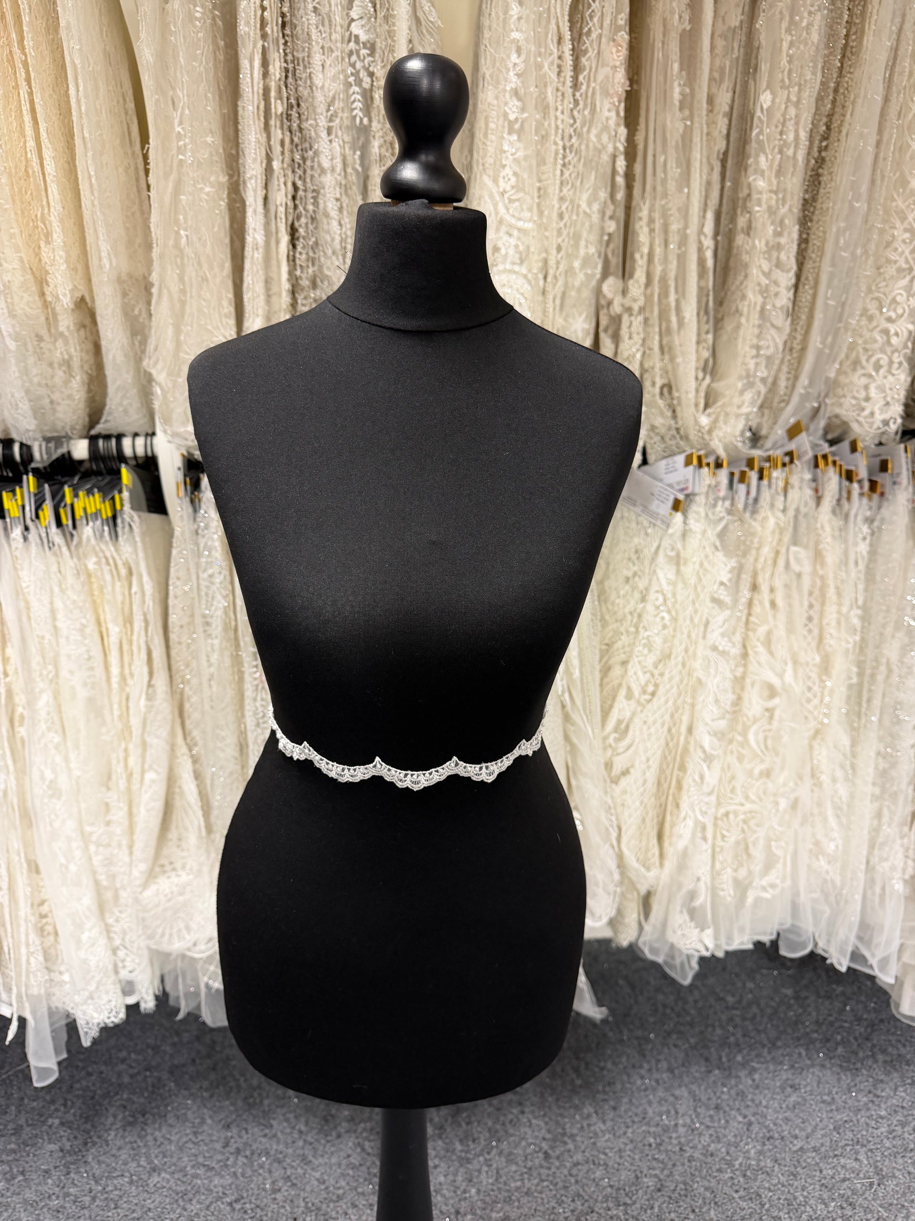 Ivory Beaded Lace Trim - T17