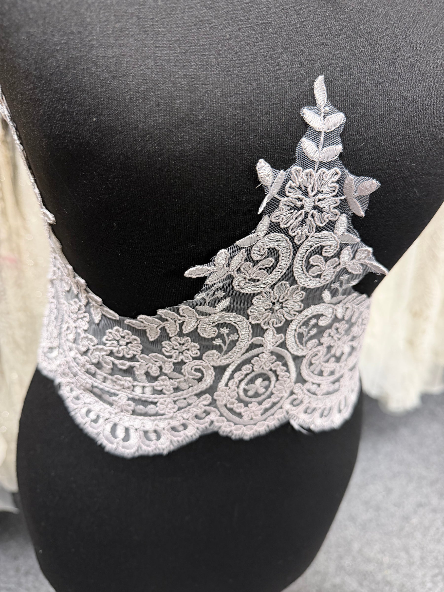 Grey Corded Lace Trim - T623