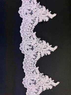 White Sequin Edging - T837