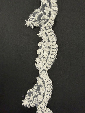 White Beaded Sequin Edging - T838