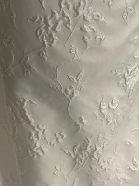 Ivory Cloqué Brocade - Lincoln