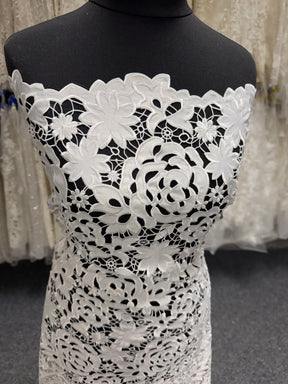 Ivory Guipure Lace - LB2001