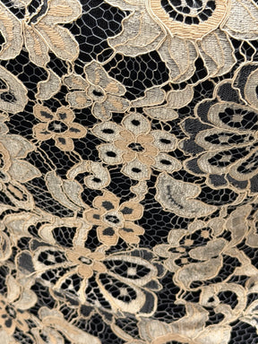 Coffee Chantilly Lace - P297