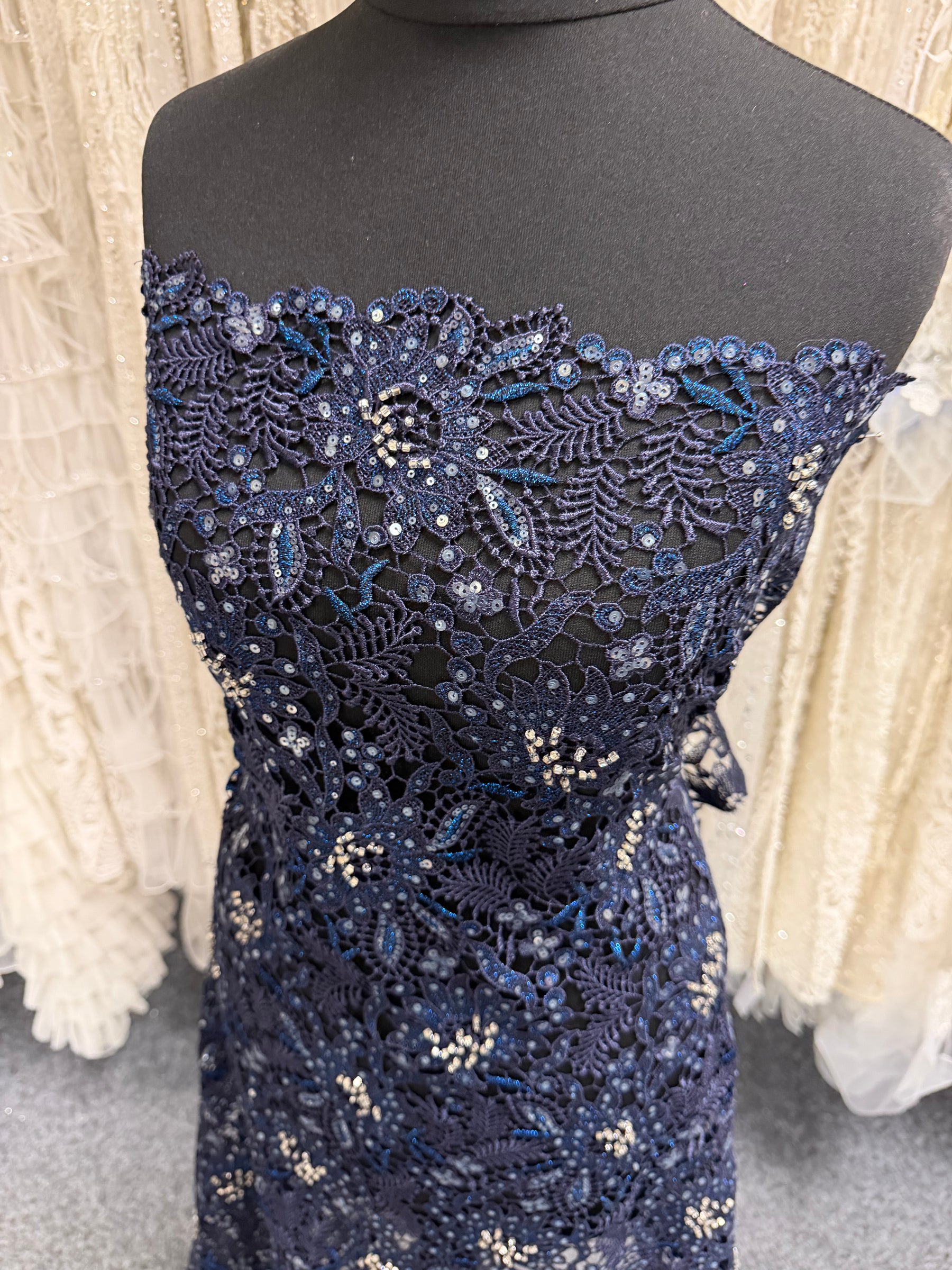 Navy Blue Guipure Lace - LB3001