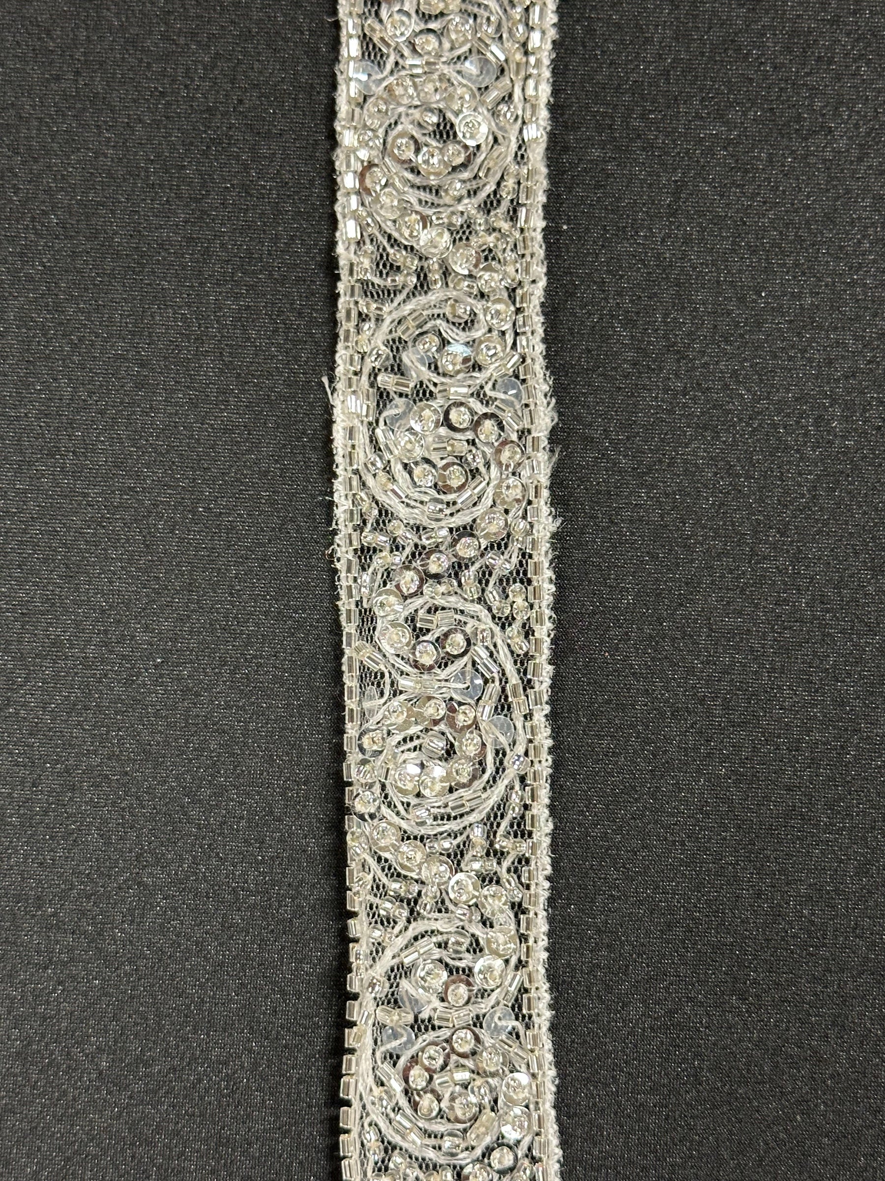 Ivory Crystal Trim – T 390 B (CF)