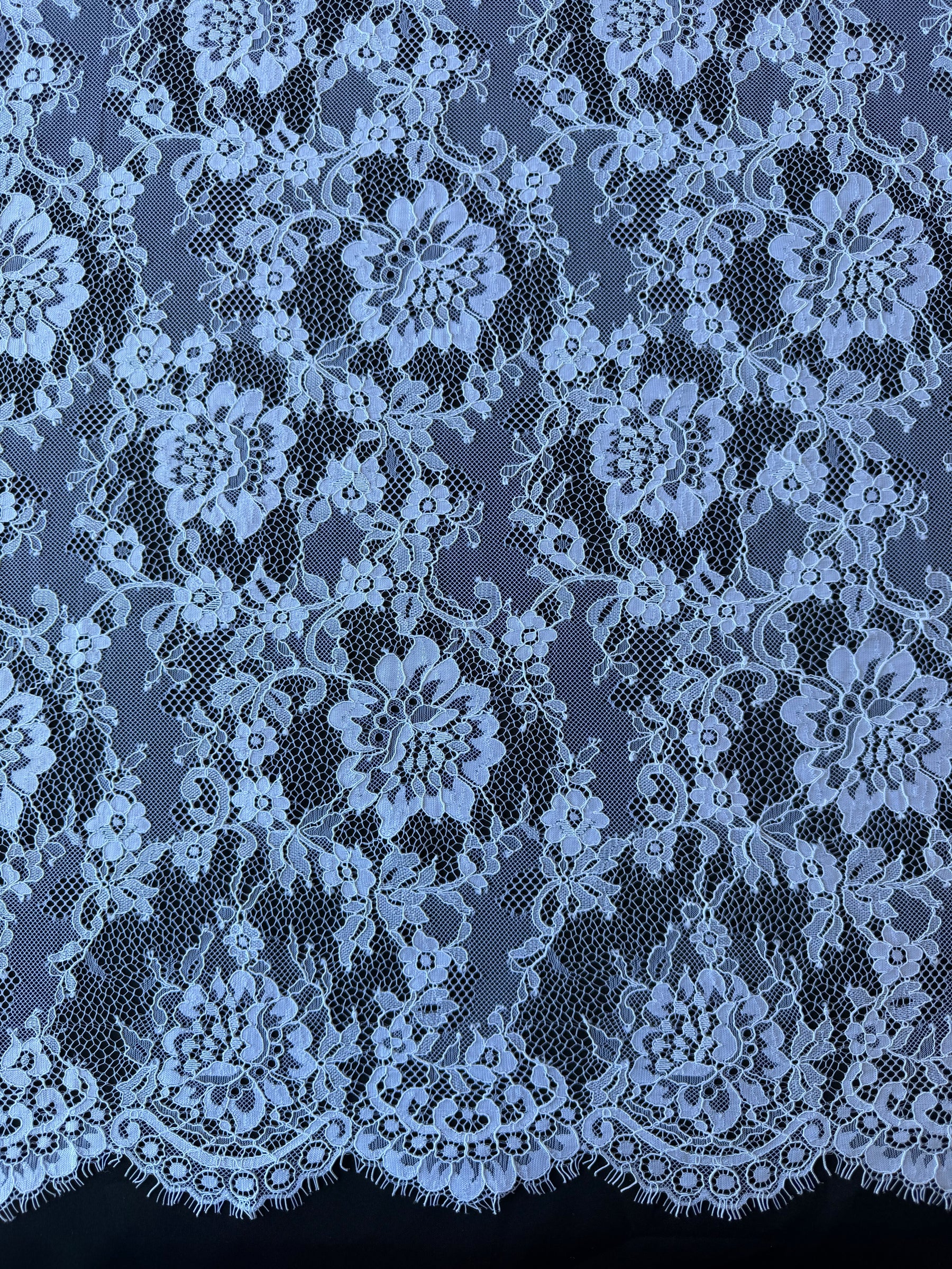 White Raschel Lace - LA1005
