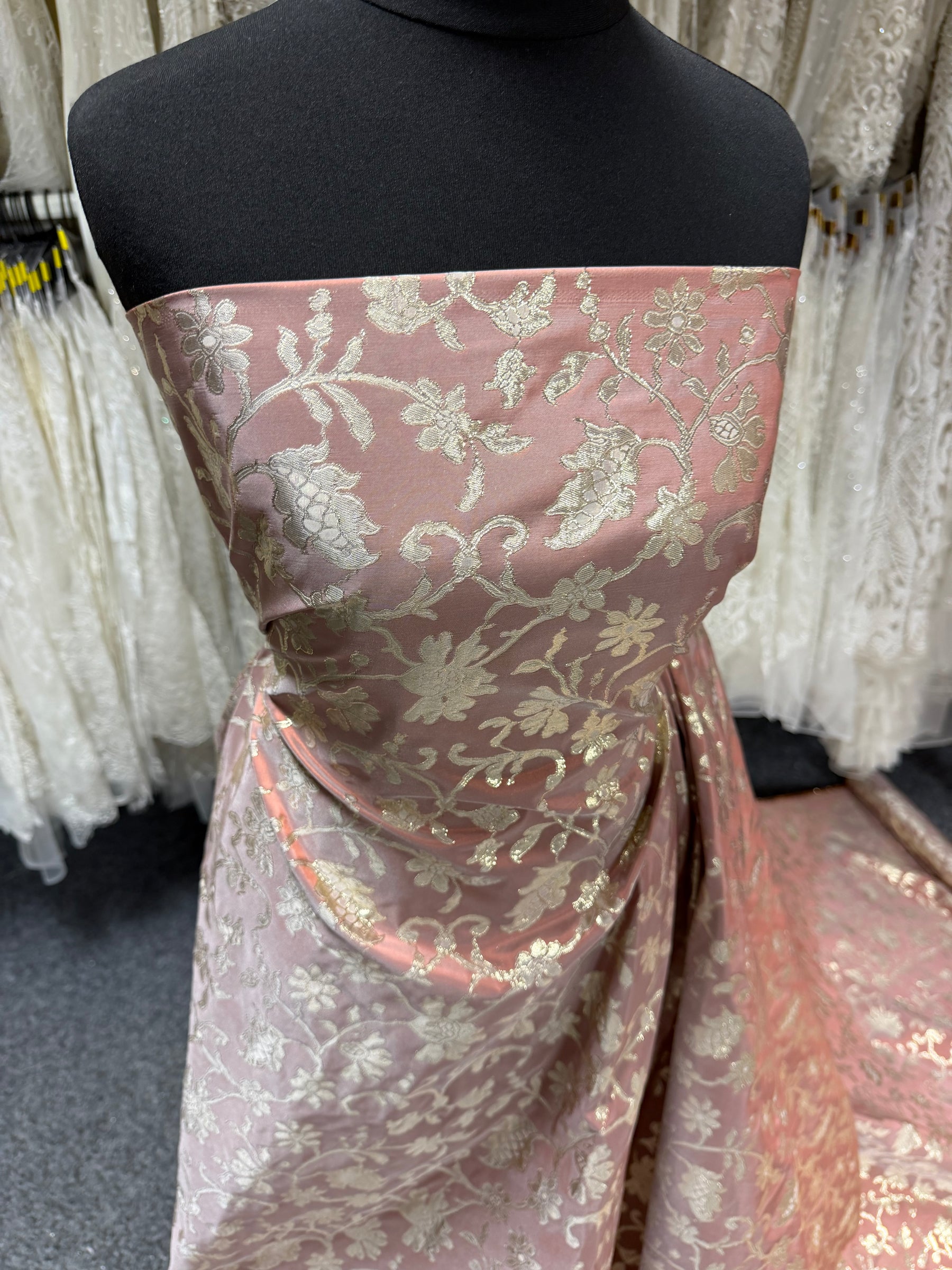 Copper/Ivory/Gold Metallic Jacquard - BR1007