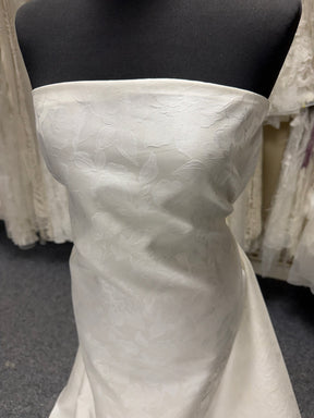 Ivory Poly Silk Jacquard - P665