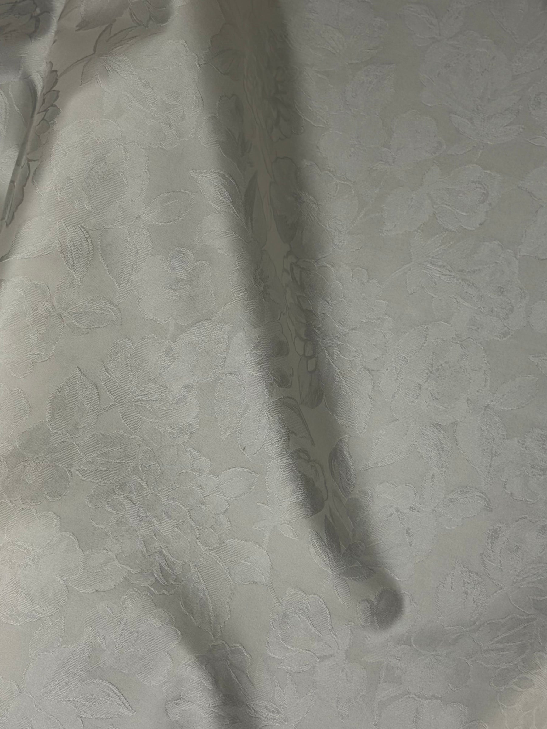 Ivory Poly Silk Jacquard - P665