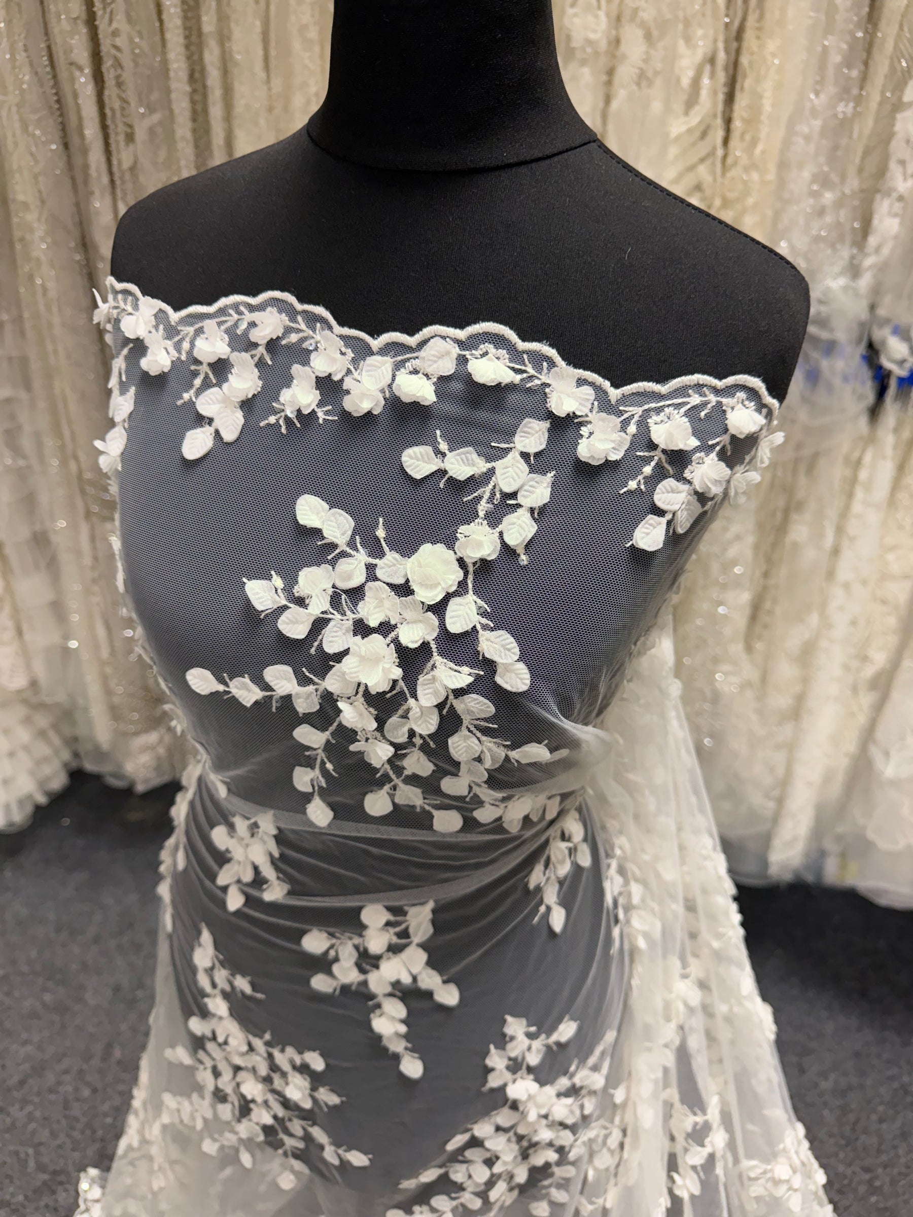 Ivory Embroidered Sequin Tulle – EB3005