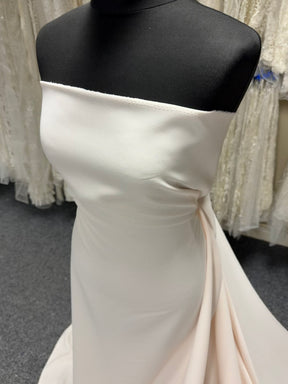 Shell Pink M/Wt Poly Crepe - P59
