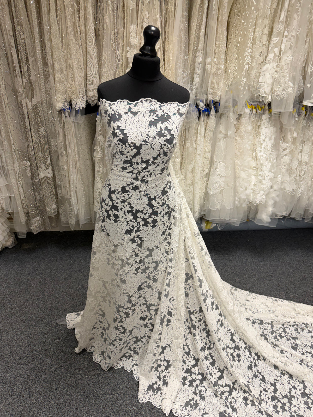 Ivory Sequin Lace - EB3014