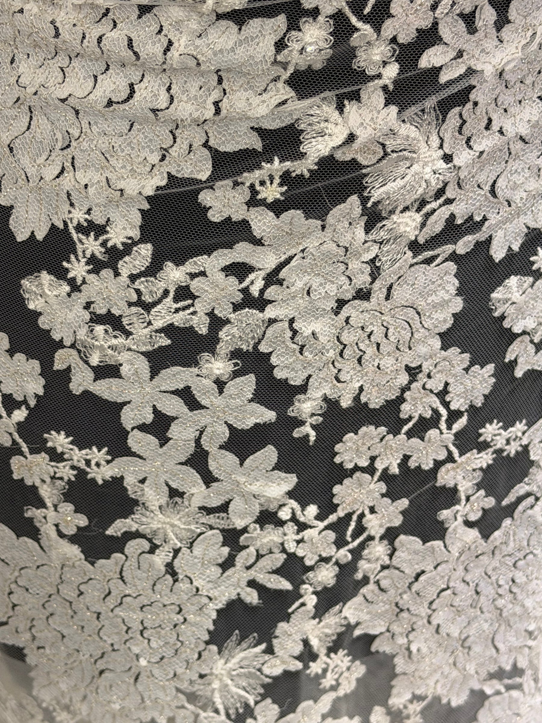Ivory Sequin Lace - EB3014