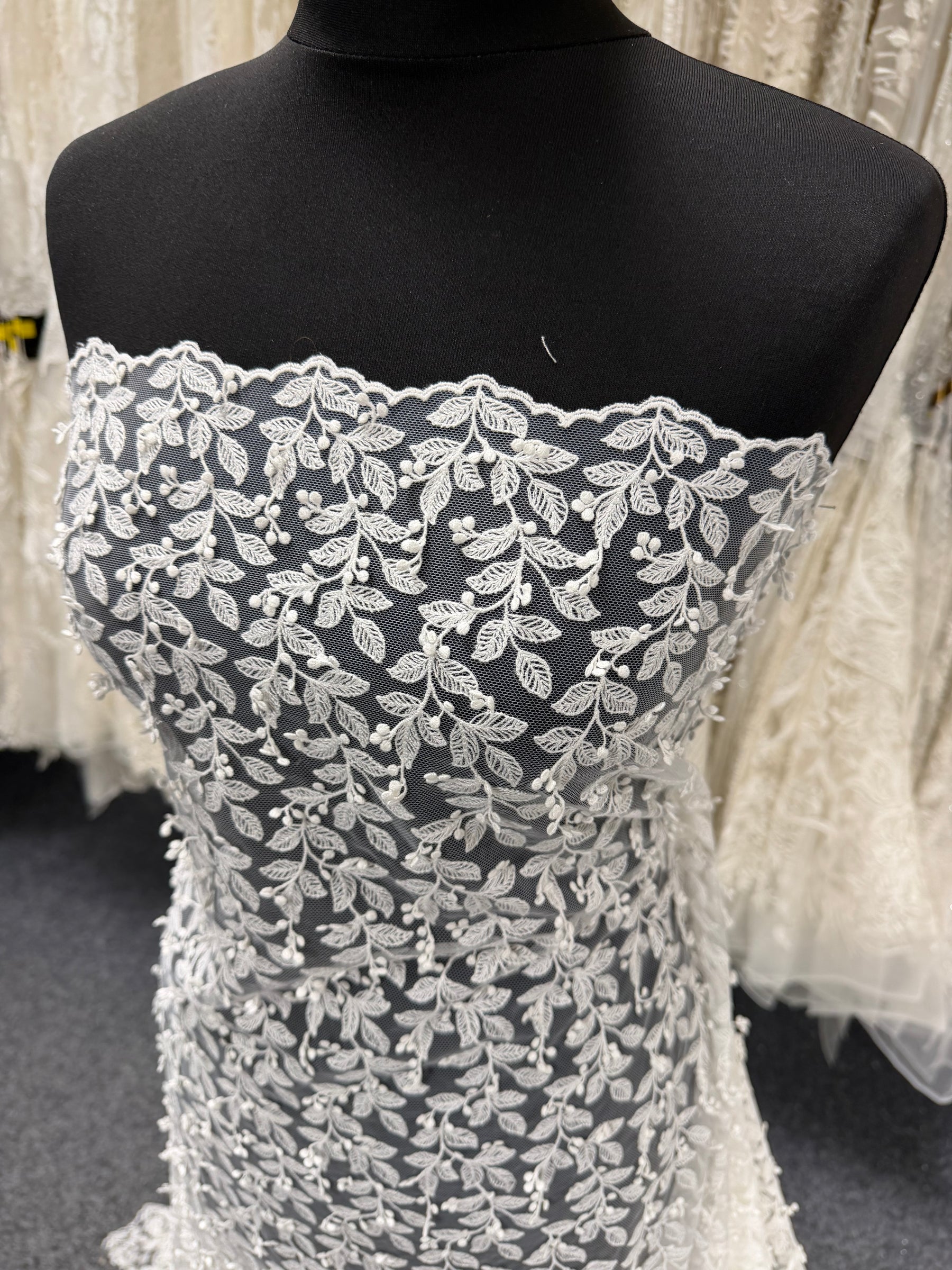 Ivory Embroidery Lace - EB5050