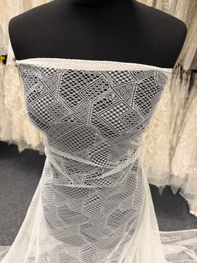 Ivory Lace - LA1015