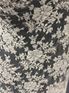 Oyster Beaded Chantilly Lace - P298