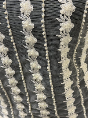 White Beaded Trim - P957