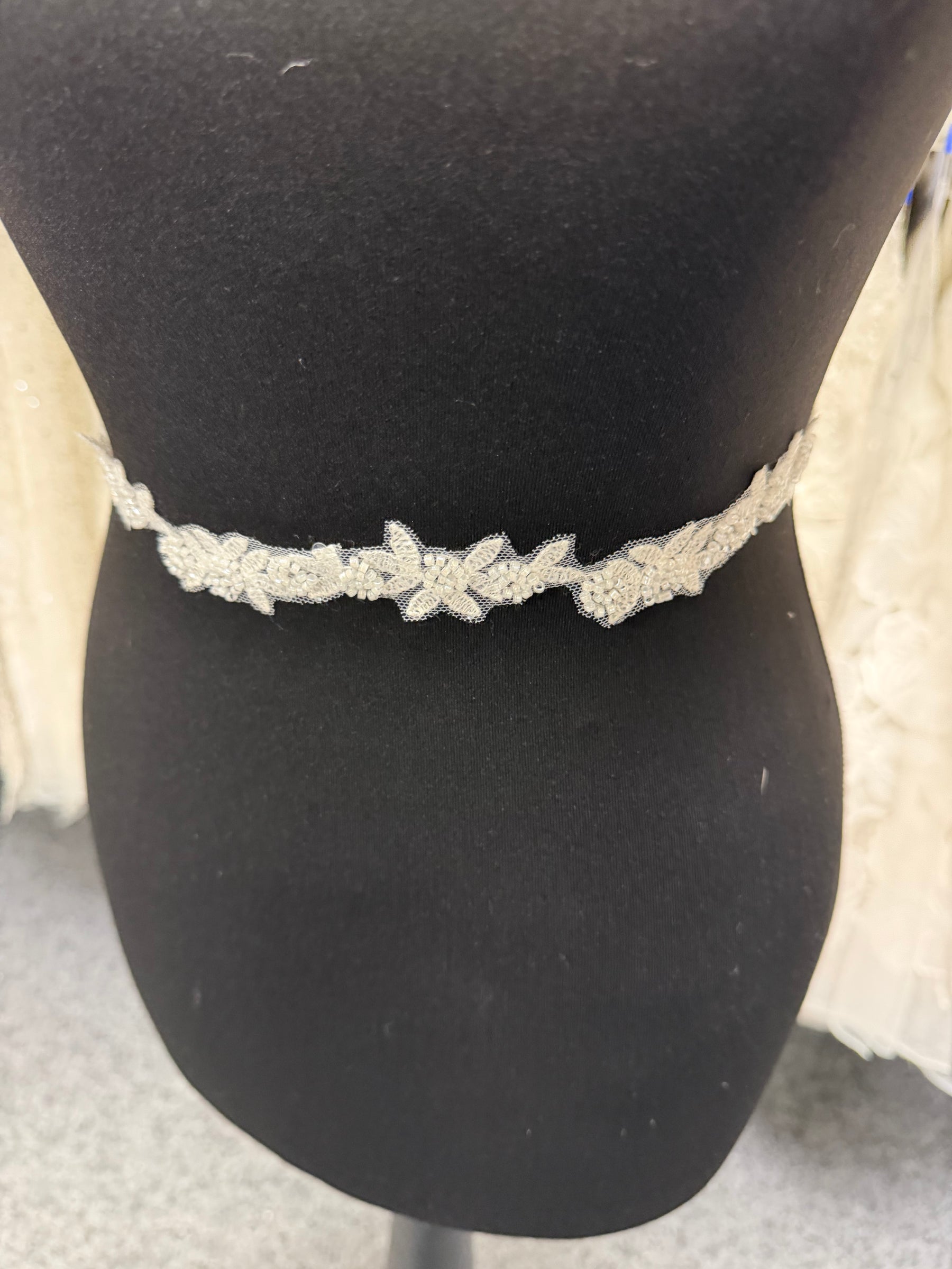 Ivory Beaded Lace Trim - EH2013