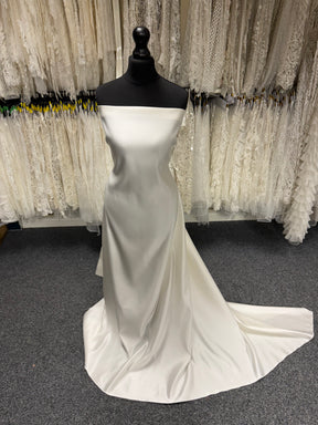 Cream Polyester Duchess Satin - Contessa