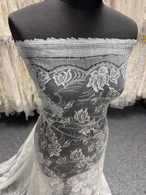 Silver Chantilly Lace - P882