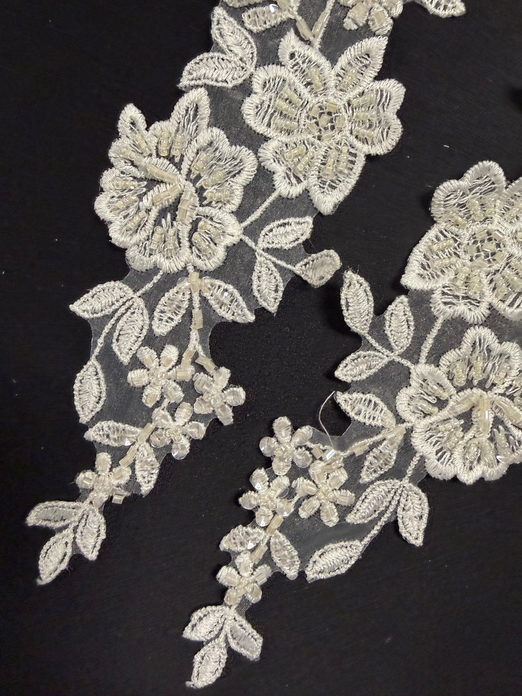Ivory Beaded Lace Appliques - T69