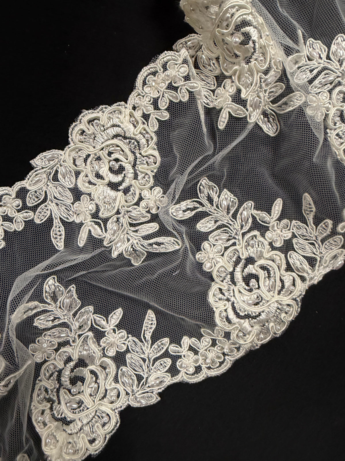 Ivory Corded and Beaded Lace Trim - T32