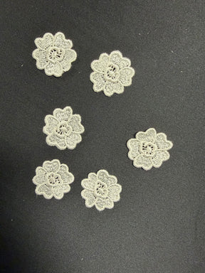 Ivory Guipure Flower - M24 (Bag of 25)