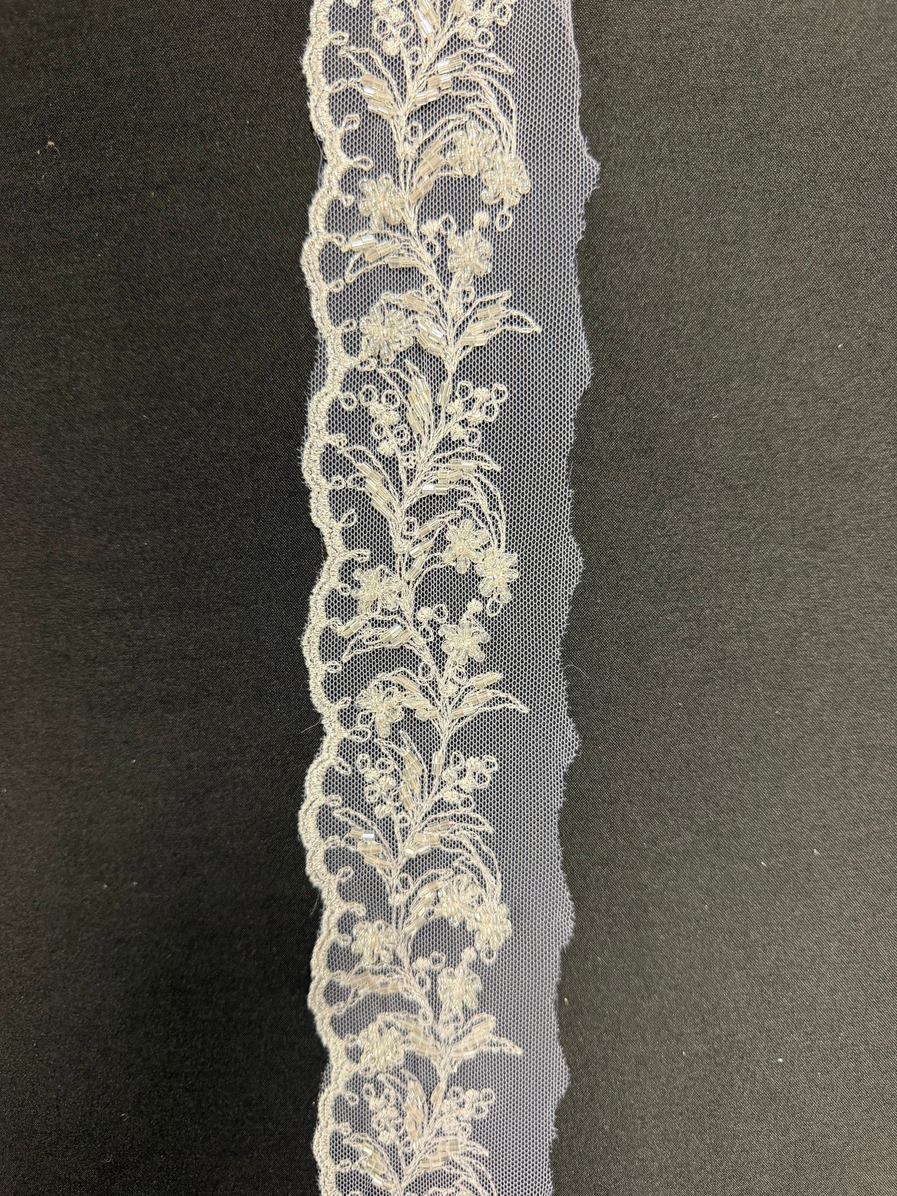 Ivory Beaded Lace Trim - T84