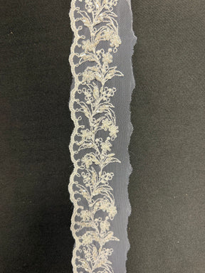 Ivory Beaded Lace Trim - T84