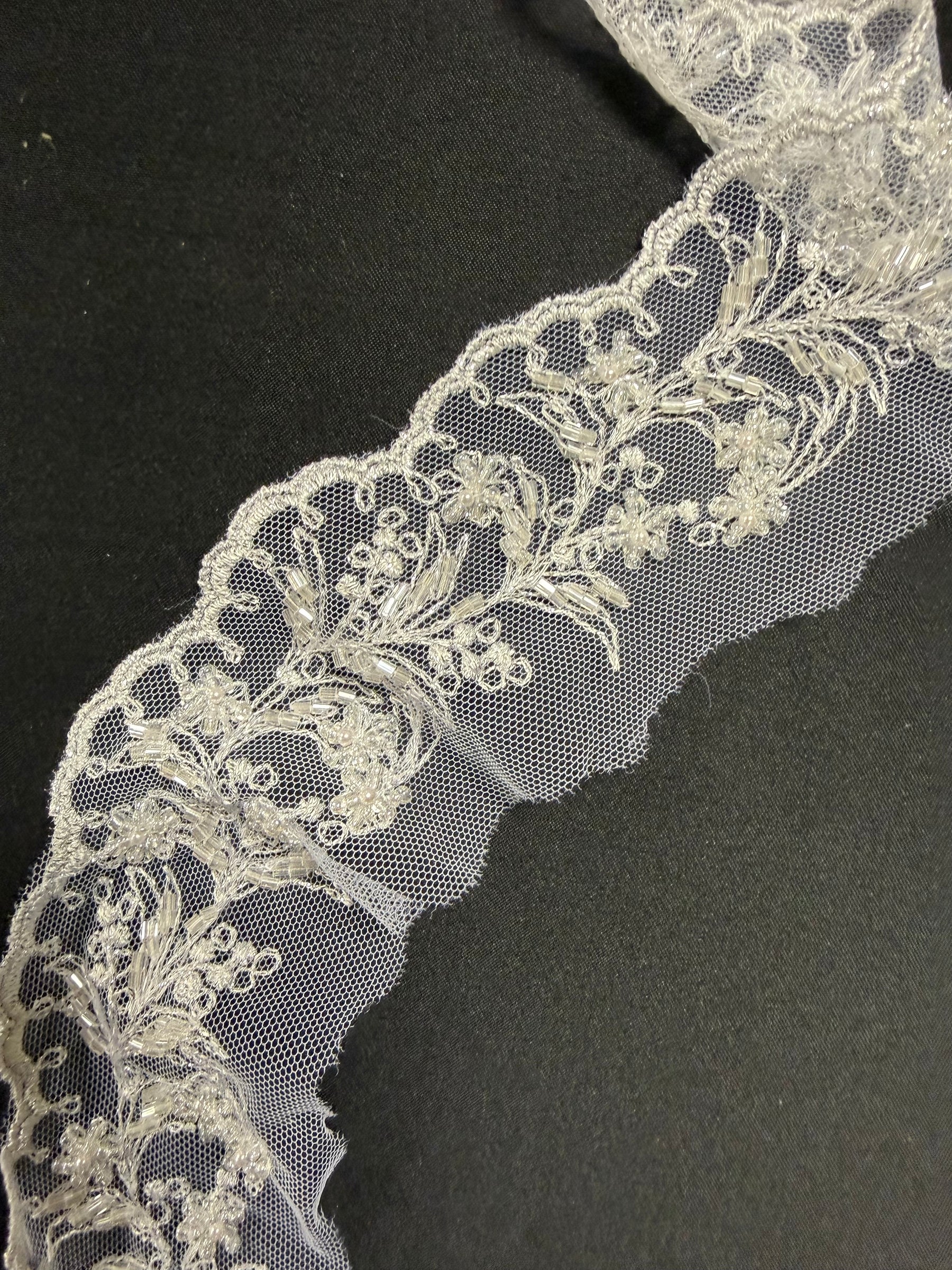 Ivory Beaded Lace Trim - T84