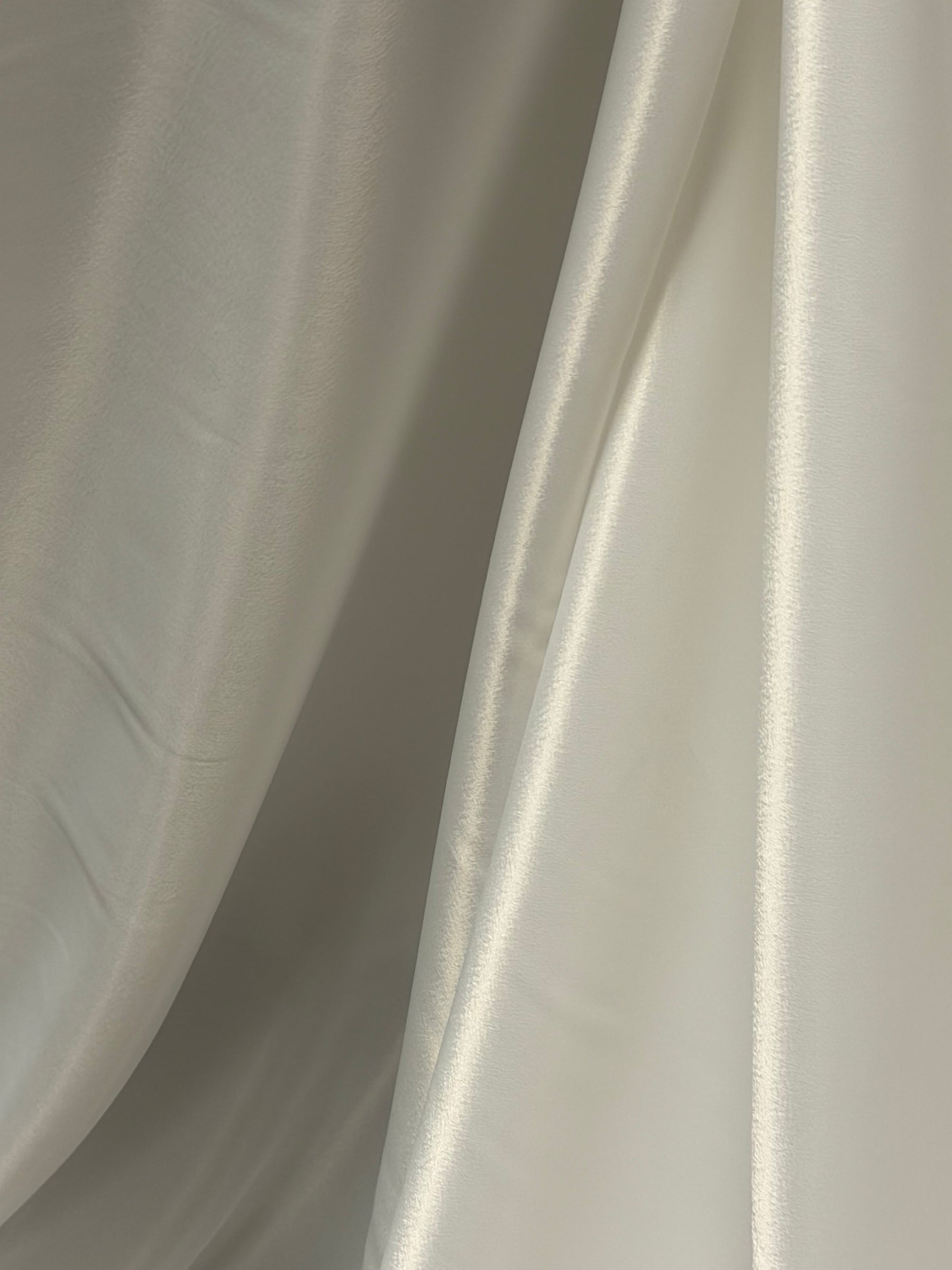 Pale Ivory Lightweight Satin - PB1007