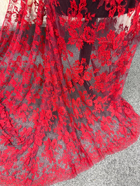 Red on Purple Chantilly Lace - P188