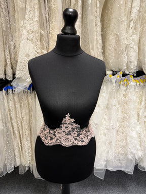 Antique Rose Corded Lace Trim - T660