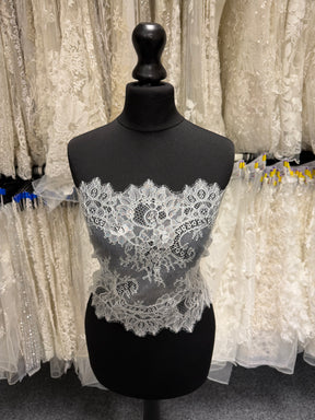 Ivory Lace Trim - Katherine (T372)